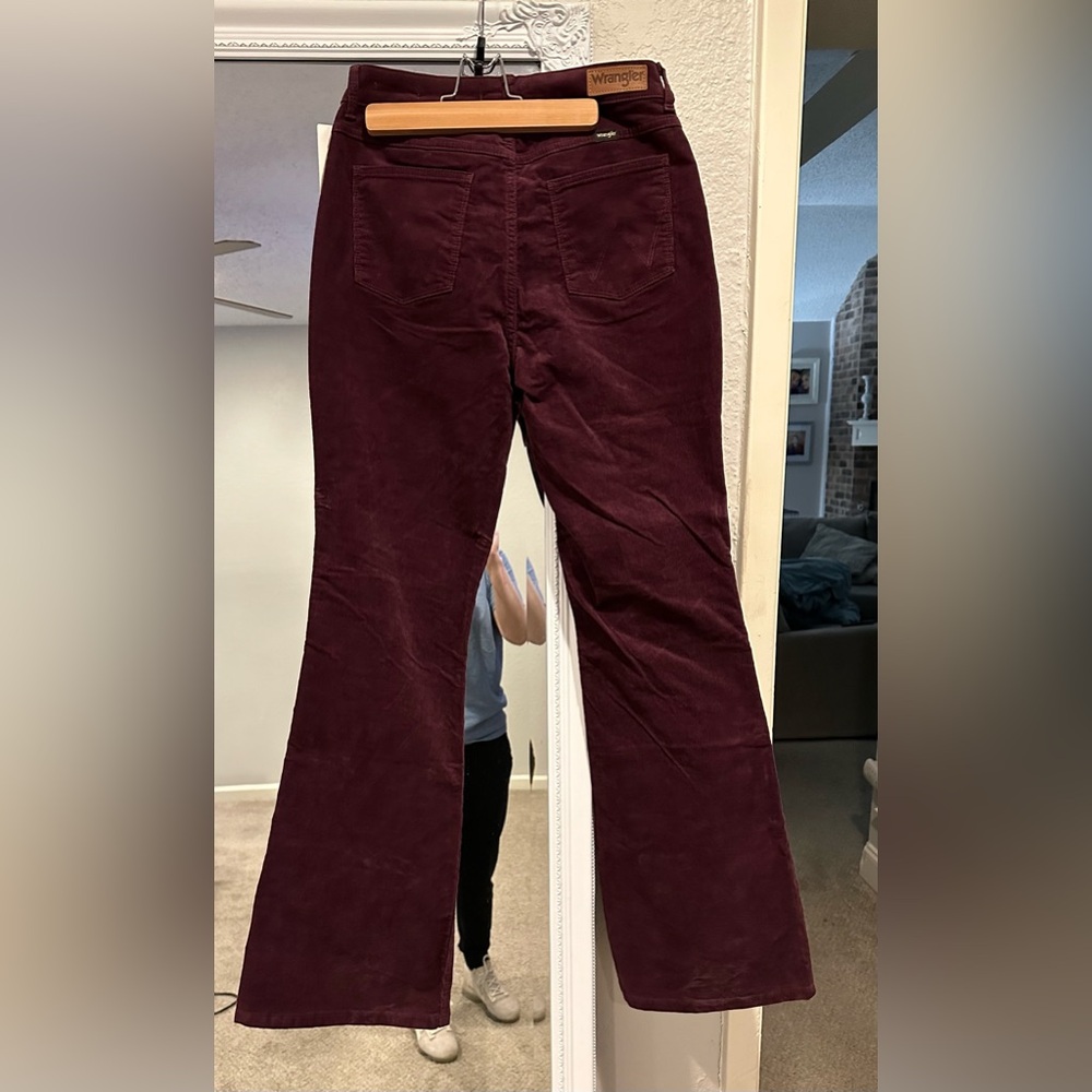 Wrangler corduroy boot cut.